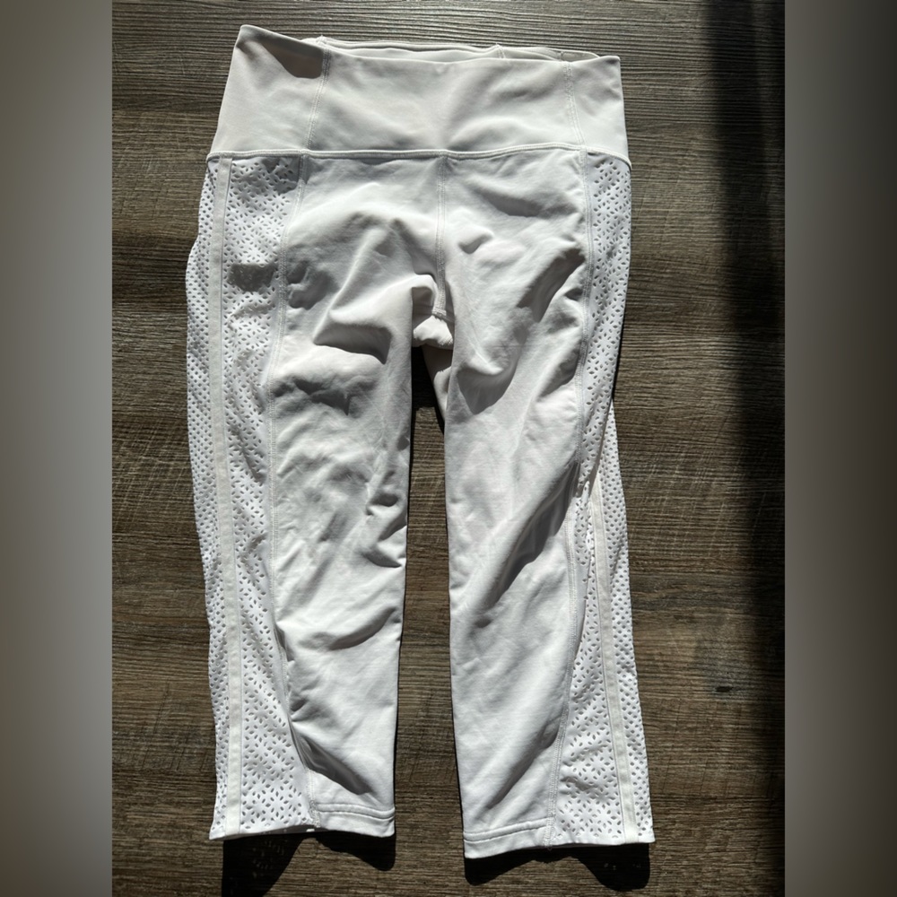 Lululemon capris